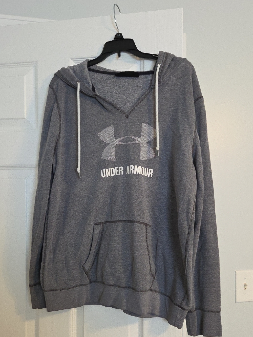 Under Armour Gray Fleece Pullover with Black Logo Tag